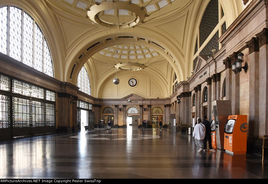 Estación de Francia Station